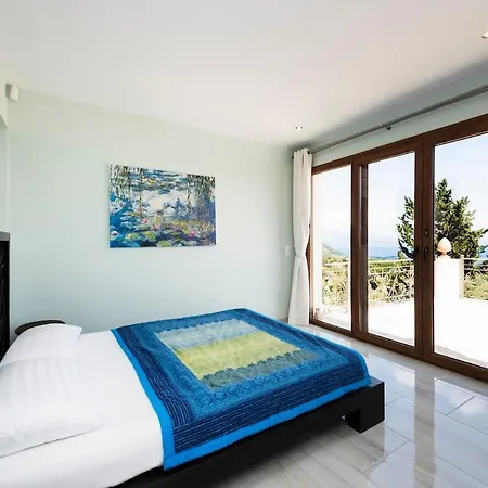 The View Lefkada Nydri (Lefkada)